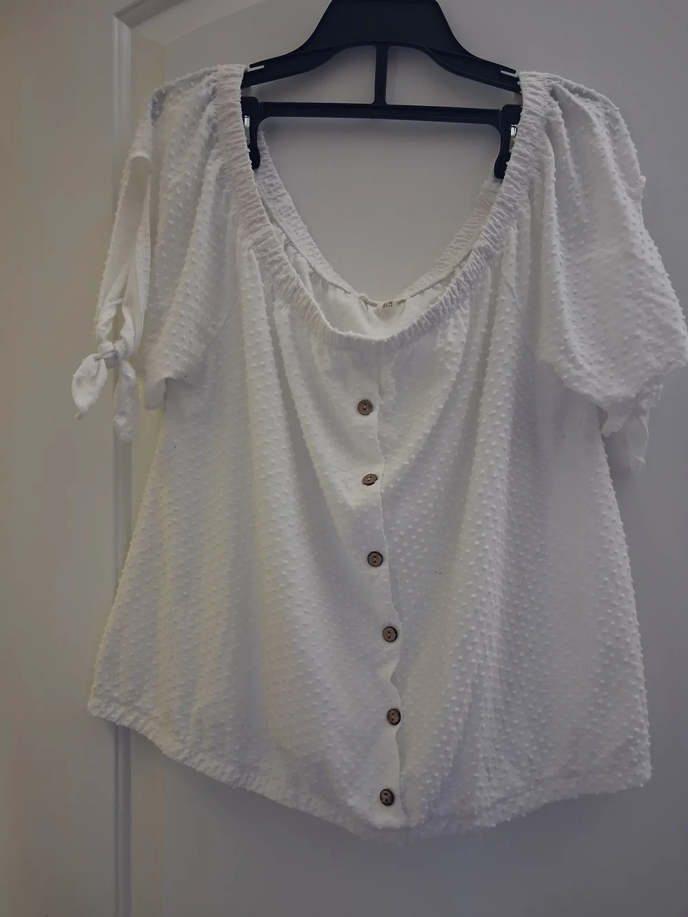 paper tee White Button-Front Peasant Blouse with Tie Sleeves